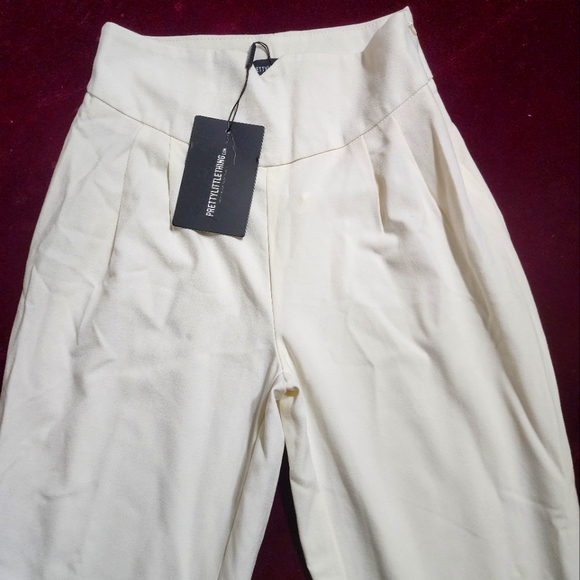 PrettyLittleThing pants - Picture 4 of 11